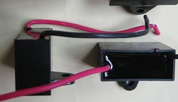 哪些因素會影響CBB61電容器容量大??？