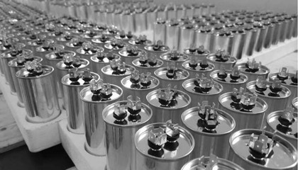 如何選擇Cbb65電容器廠家?老廠好還是新廠好?